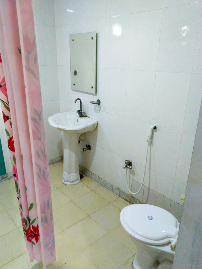 Su- Koon Homestay Agra  Esterno foto