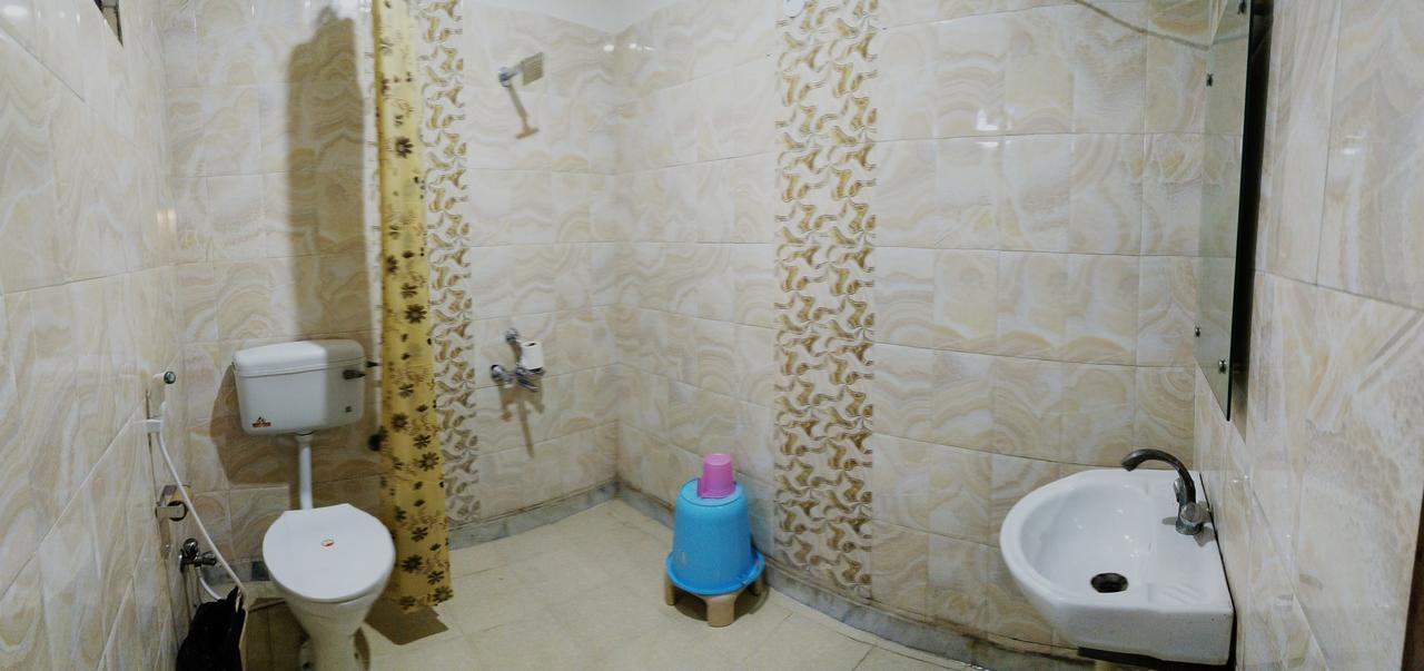Su- Koon Homestay Agra  Esterno foto