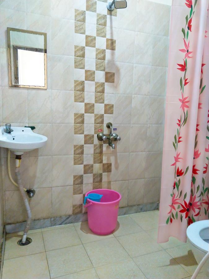 Su- Koon Homestay Agra  Esterno foto